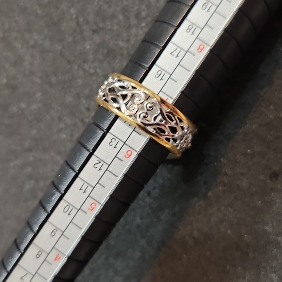 Victoria Wieck Bi Color Quartz Ring 6 1/2 - Picture 2 of 4